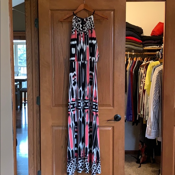 Dress - Picture 2 of 3